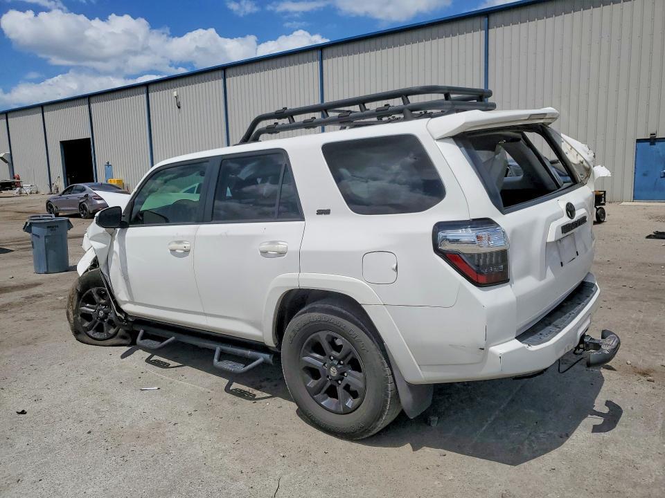 2014 TOYOTA 4RUNNER SR5 — Фото 2 из 13