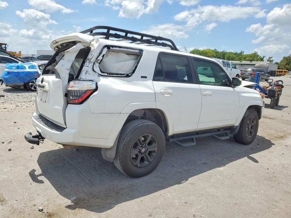 2014 TOYOTA 4RUNNER SR5 — Фото 3 из 13