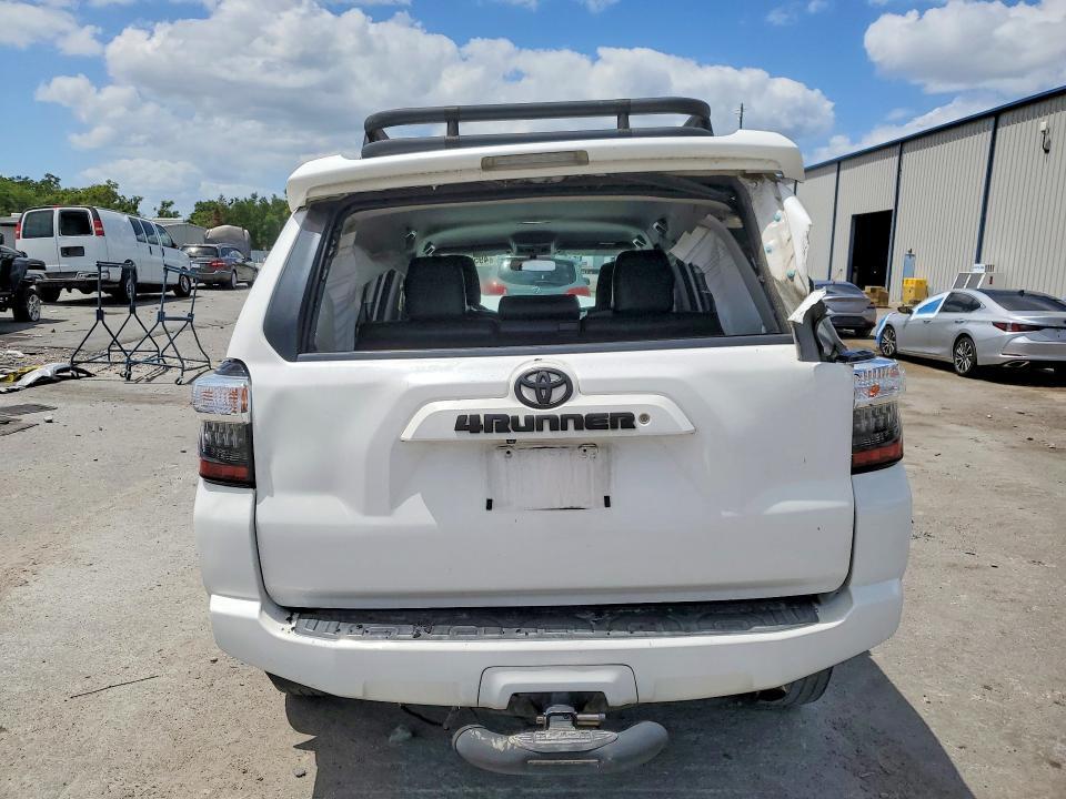 2014 TOYOTA 4RUNNER SR5 — Фото 6 из 13