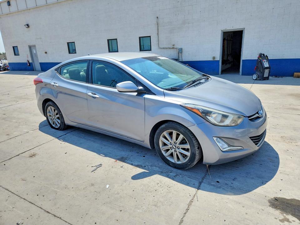 2014 HYUNDAI ELANTRA SE — Фото 4 из 12