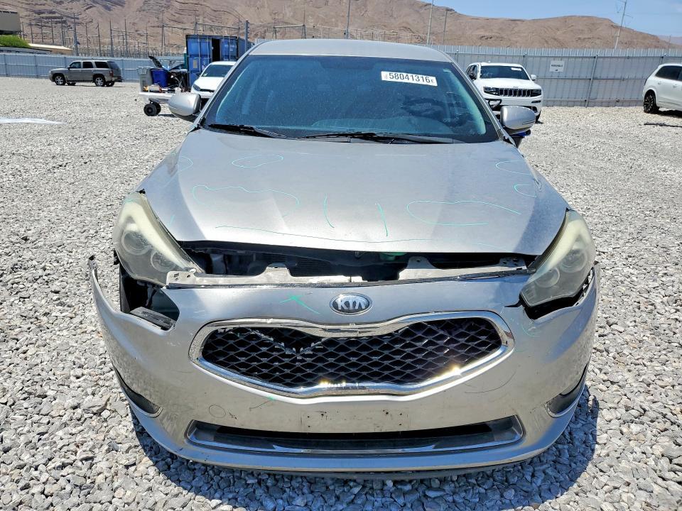 2014 KIA CADENZA PREMIUM — Фото 5 из 12