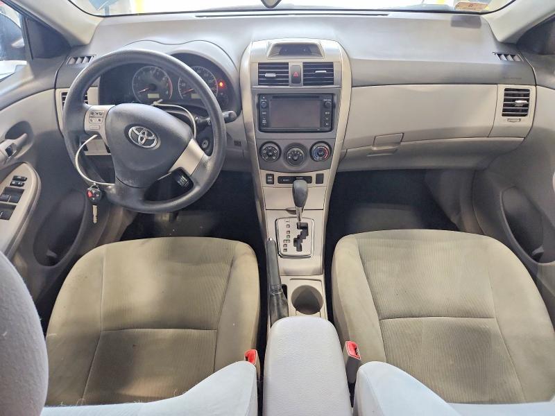 5YFBU4EE2DP199931 2013 TOYOTA COROLLA photo no. 8