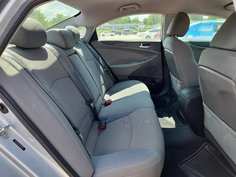 2013 HYUNDAI SONATA GLS — Фото 10 из 12