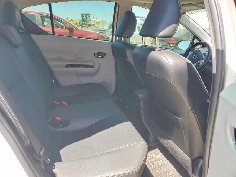 2013 TOYOTA PRIUS C FOUR — Фото 10 из 12