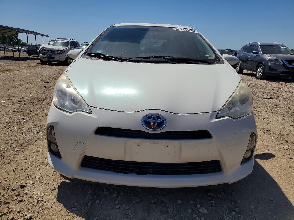 2013 TOYOTA PRIUS C FOUR — Фото 5 из 12