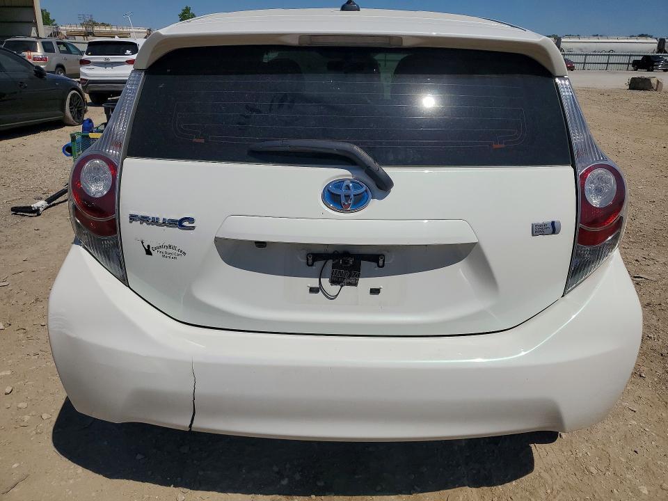 2013 TOYOTA PRIUS C FOUR — Фото 6 из 12