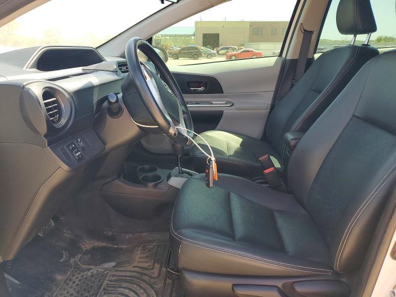2013 TOYOTA PRIUS C FOUR — Фото 7 из 12