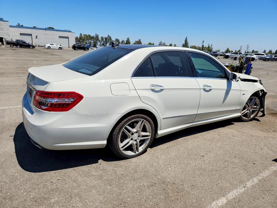 2012 MERCEDES-BENZ E 350 — Фото 3 из 12