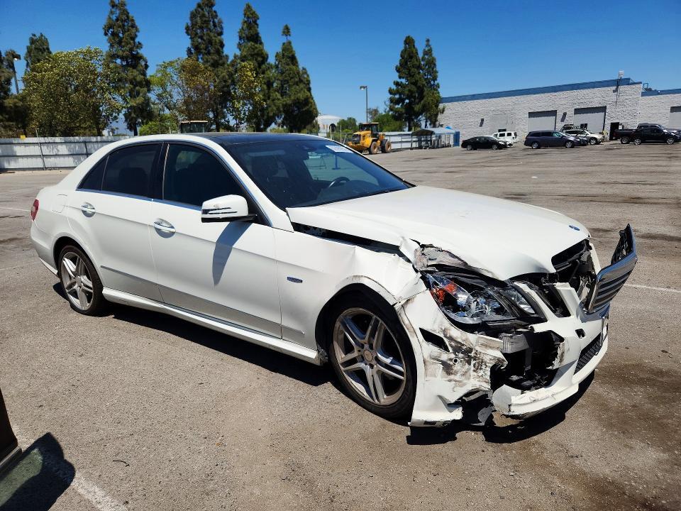 2012 MERCEDES-BENZ E 350 — Фото 4 из 12