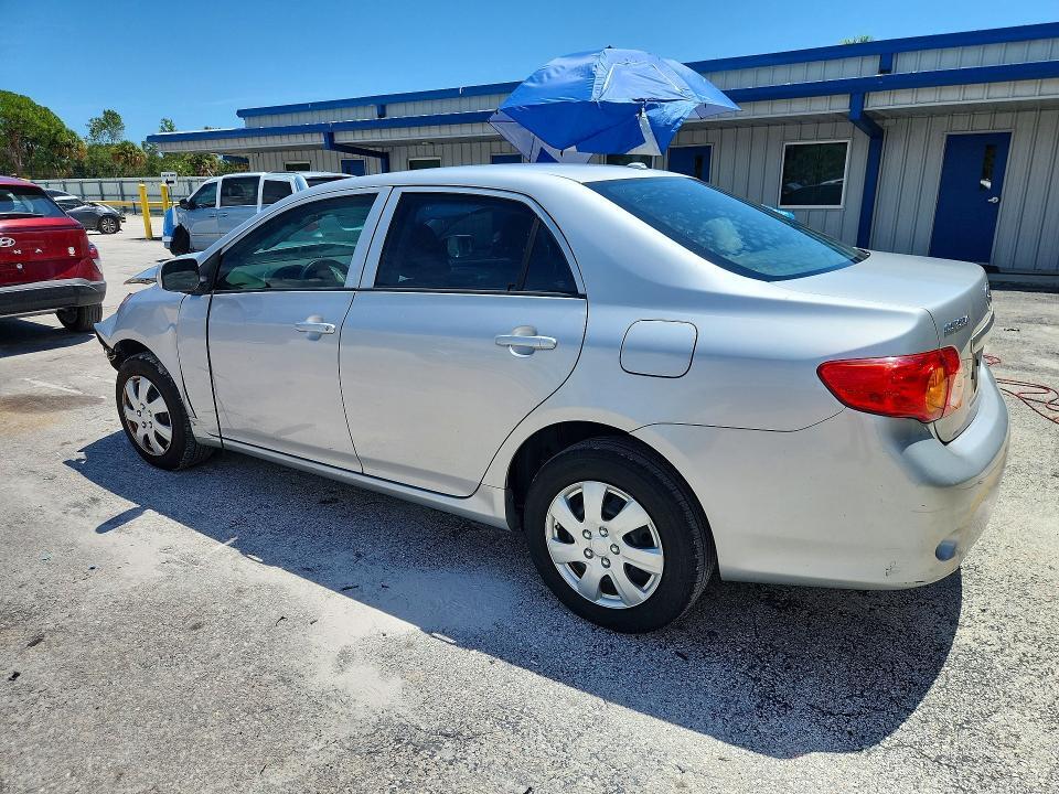 2T1BU4EE0AC403167 2010 TOYOTA COROLLA photo no. 2