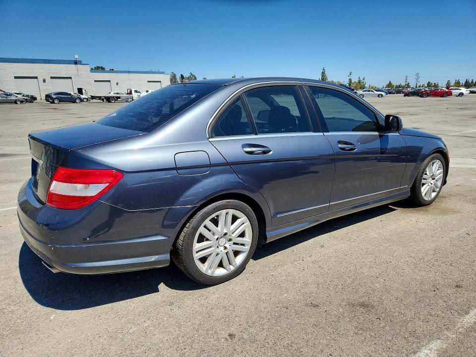 2008 MERCEDES-BENZ C 300 — Фото 3 из 12