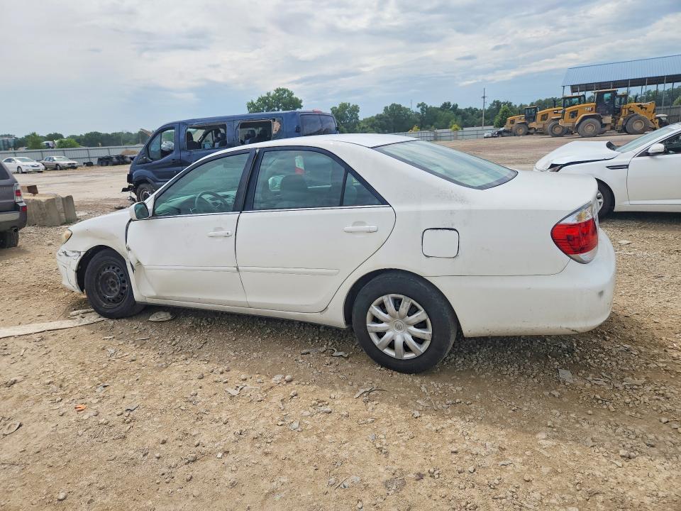 2005 TOYOTA CAMRY LE — Фото 2 из 12