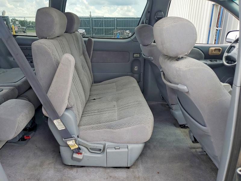 2001 TOYOTA SIENNA CE — Фото 11 из 13