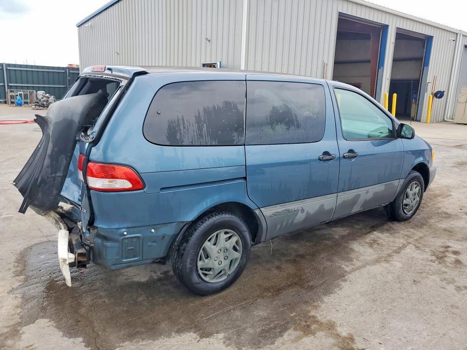 2001 TOYOTA SIENNA CE — Фото 3 из 13