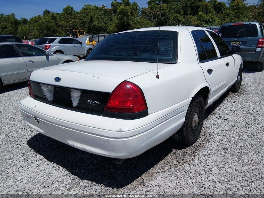 2FAFP71W25X132659 2005 FORD CROWN VICTORIA photo no. 4