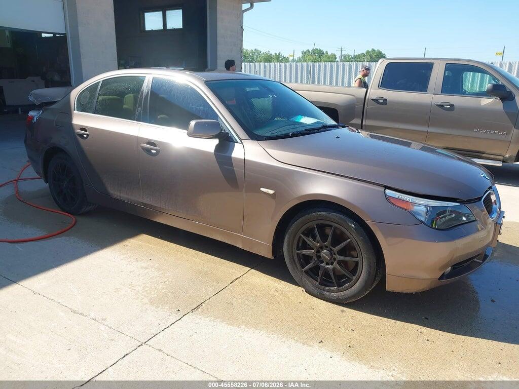 2007 BMW 525XI WBANF33517CS40550