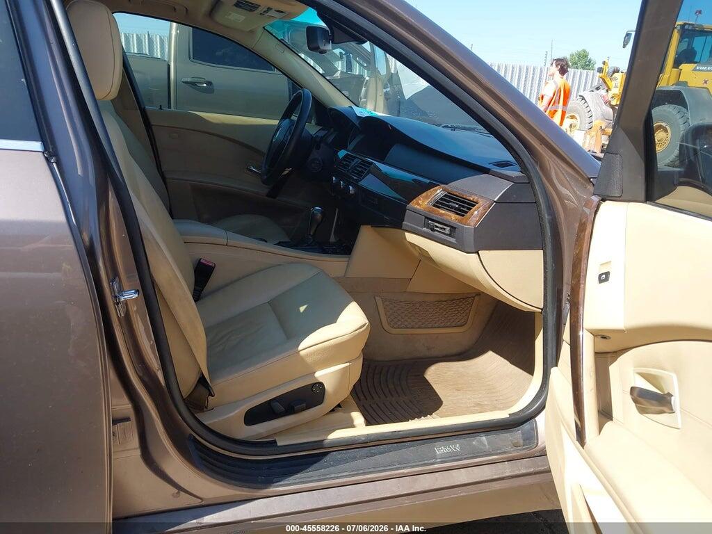 WBANF33517CS40550 2007 BMW 525XI photo no. 5