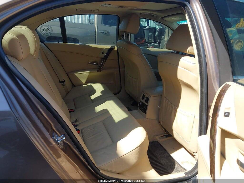 WBANF33517CS40550 2007 BMW 525XI photo no. 8