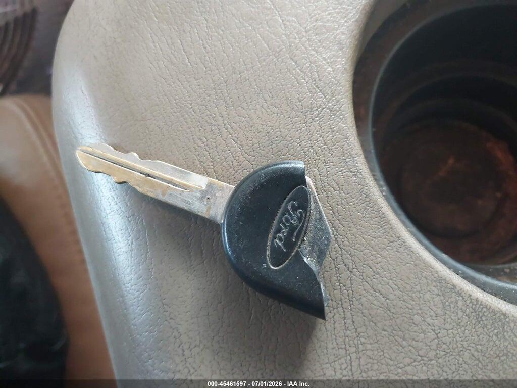 1FTSW21RX8ED28783 2008 FORD F-250 photo no. 11