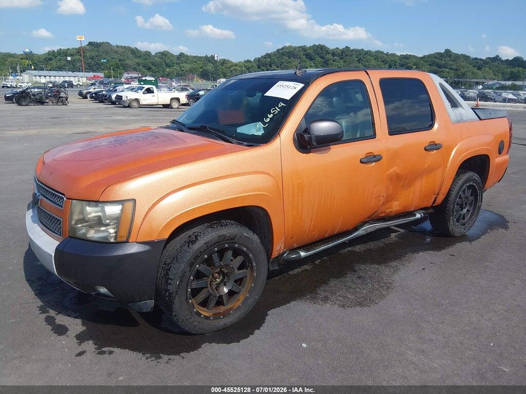 3GNVKFE09AG266519 2010 CHEVROLET AVALANCHE 1500 photo no. 2