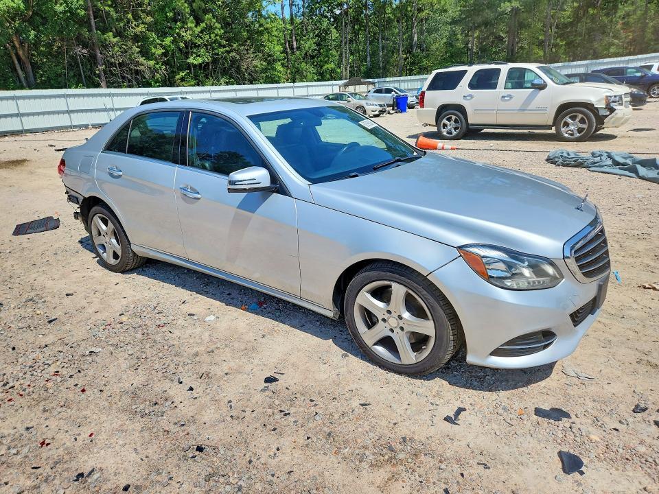 2016 MERCEDES-BENZ E 350 4MATIC — Фото 4 из 12