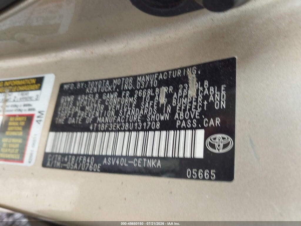 4T1BF3EK3BU131708 2011 TOYOTA CAMRY photo no. 9