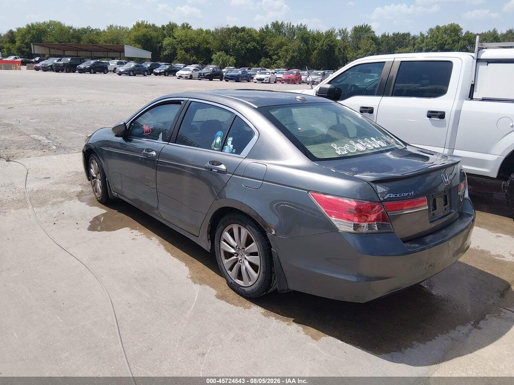 1HGCP2F87BA003395 2011 HONDA ACCORD photo no. 3