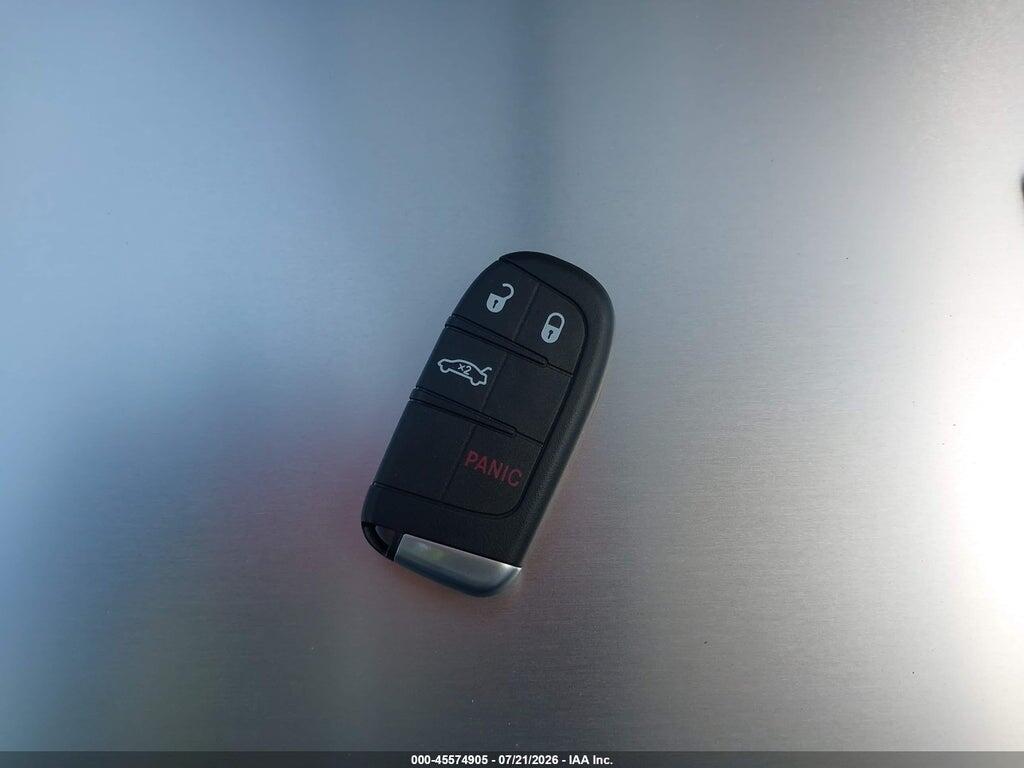 1C3CCCBB2FN675823 2015 CHRYSLER 200 photo no. 11