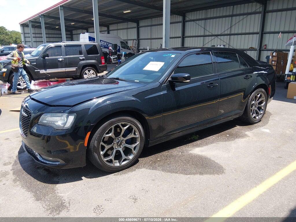 2C3CCABT6GH194626 2016 CHRYSLER 300 photo no. 2
