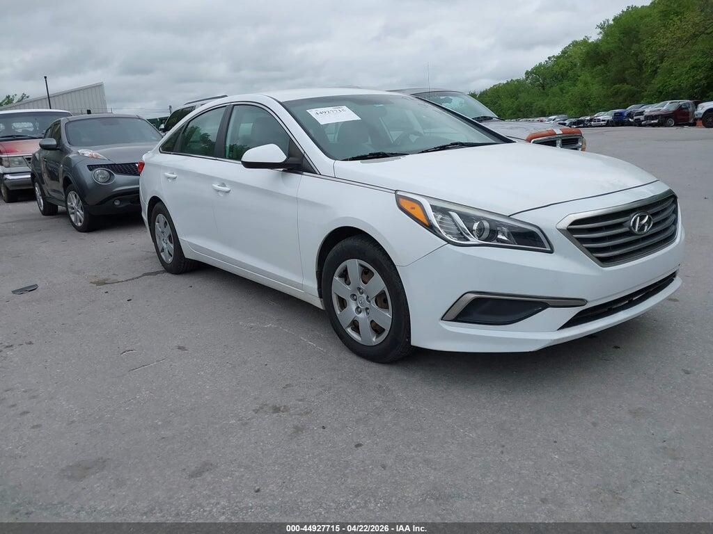 5NPE24AF2GH321027 2016 HYUNDAI SONATA photo no. 1
