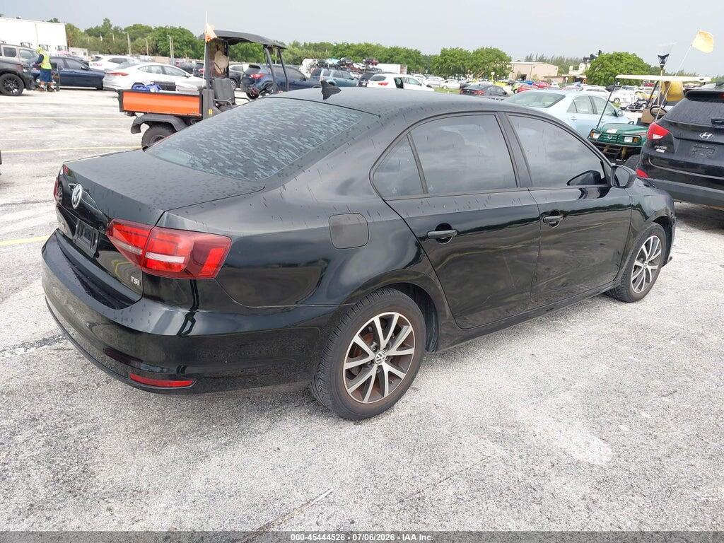 3VWD67AJ3GM291954 2016 VOLKSWAGEN JETTA photo no. 4
