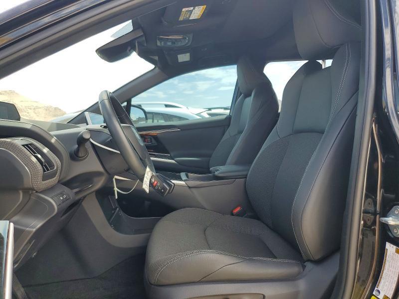 2024 TOYOTA BZ4X XLE — Фото 7 из 13