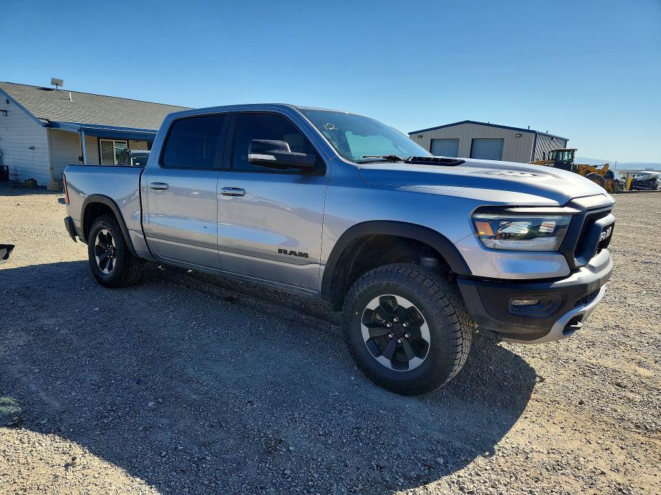 1C6SRFLT5KN730748 2019 RAM 1500 photo no. 4