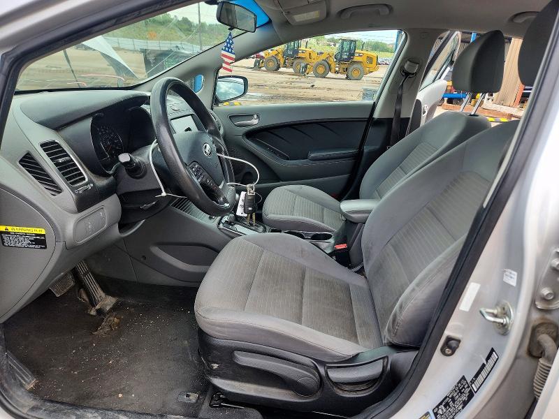 2018 KIA FORTE LX — Фото 7 из 12