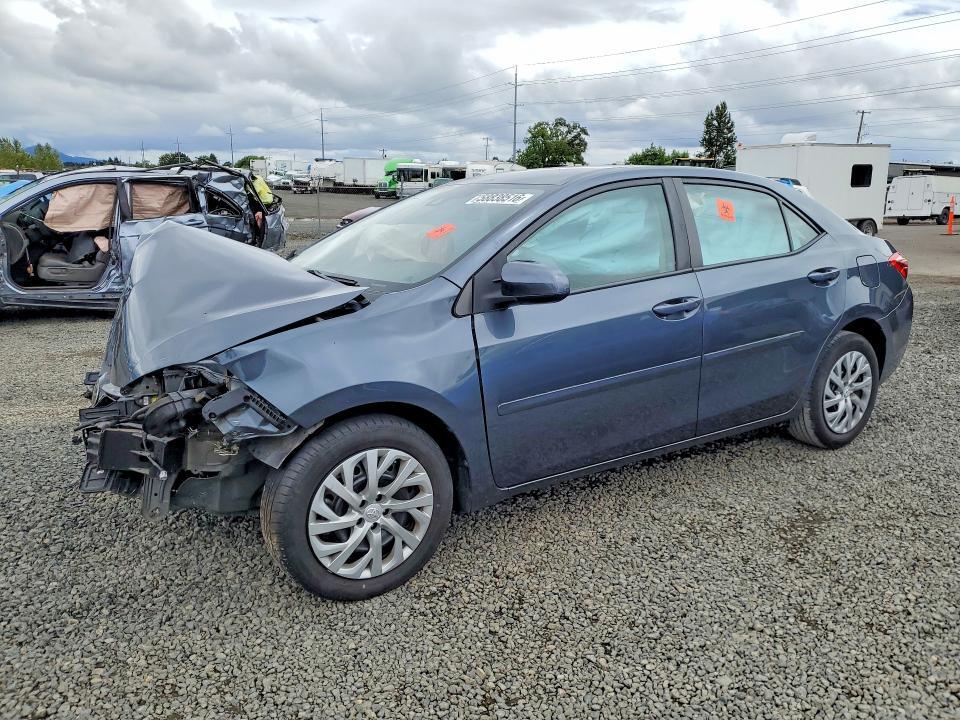 2T1BURHE2JC005600 2018 TOYOTA COROLLA photo no. 1