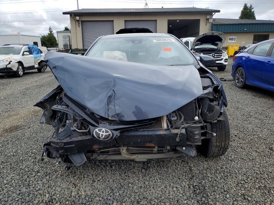 2T1BURHE2JC005600 2018 TOYOTA COROLLA photo no. 5