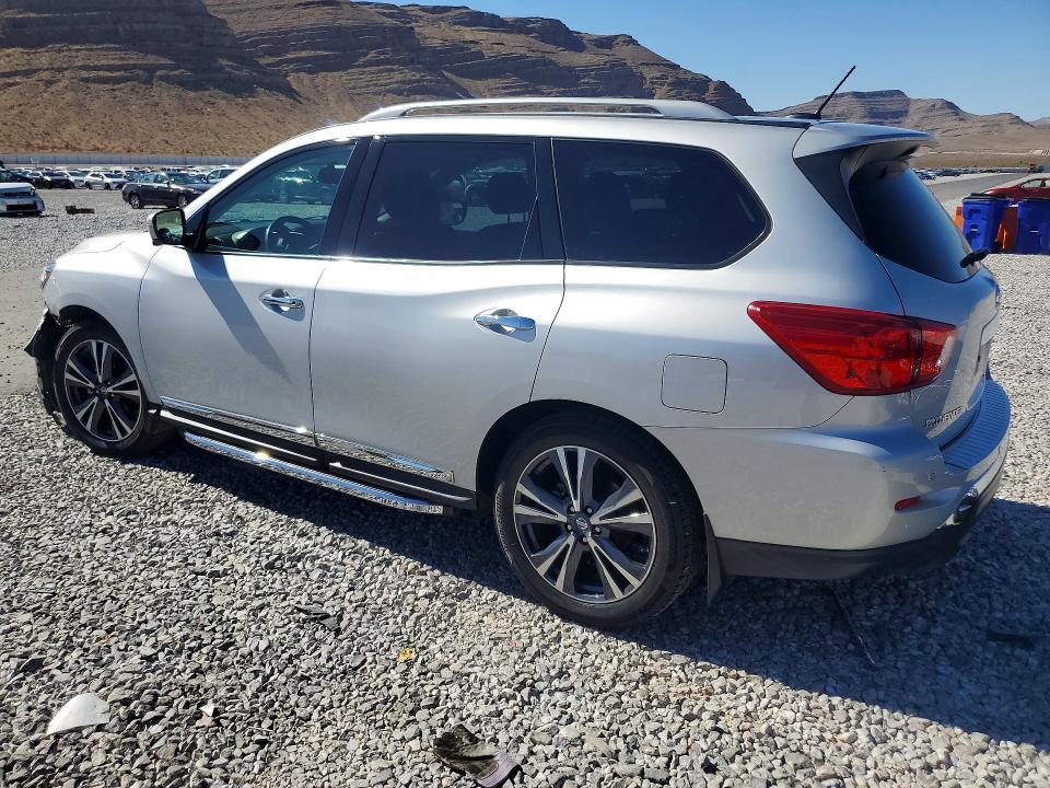 2018 NISSAN PATHFINDER PLATINUM — Фото 2 из 13