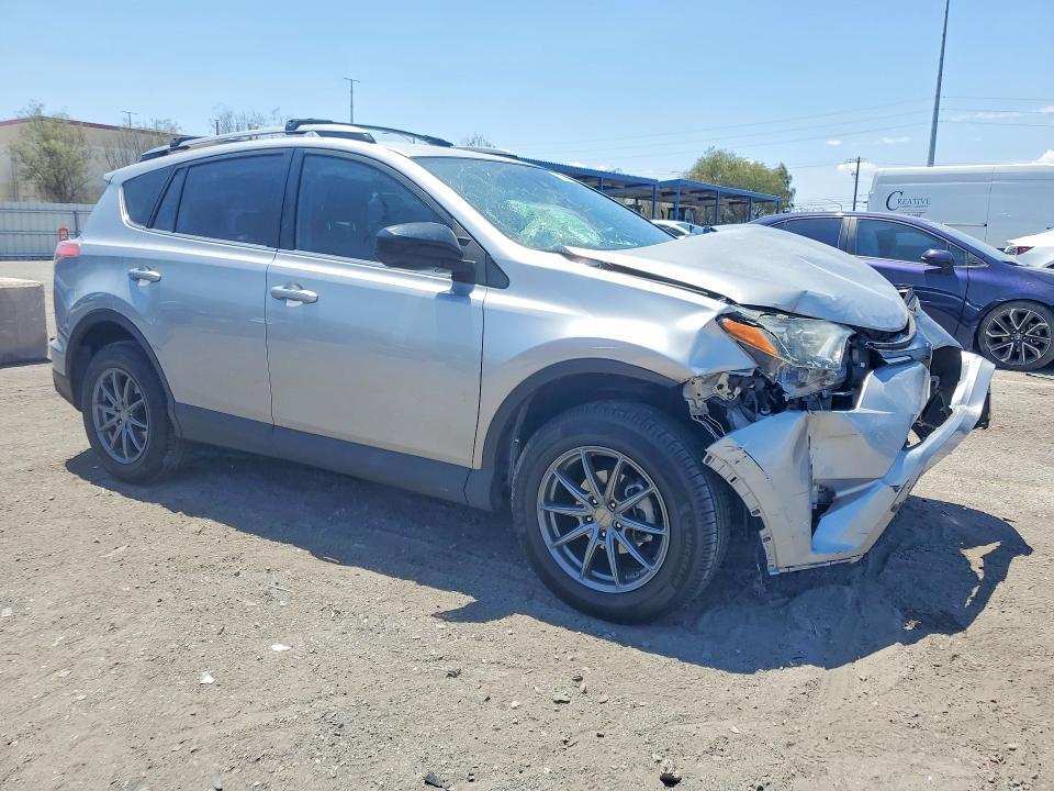 2018 TOYOTA RAV4 LE — Фото 4 из 14
