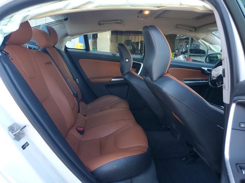 2018 VOLVO S60 INSCRIPTION — Фото 10 из 12