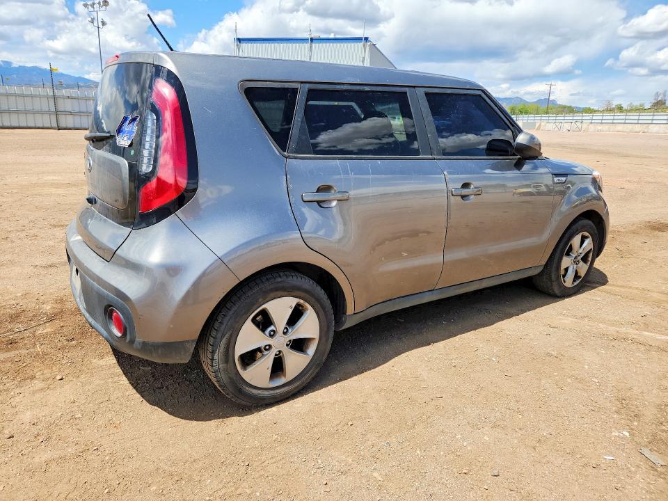 2017 KIA SOUL BASE — Фото 3 из 12