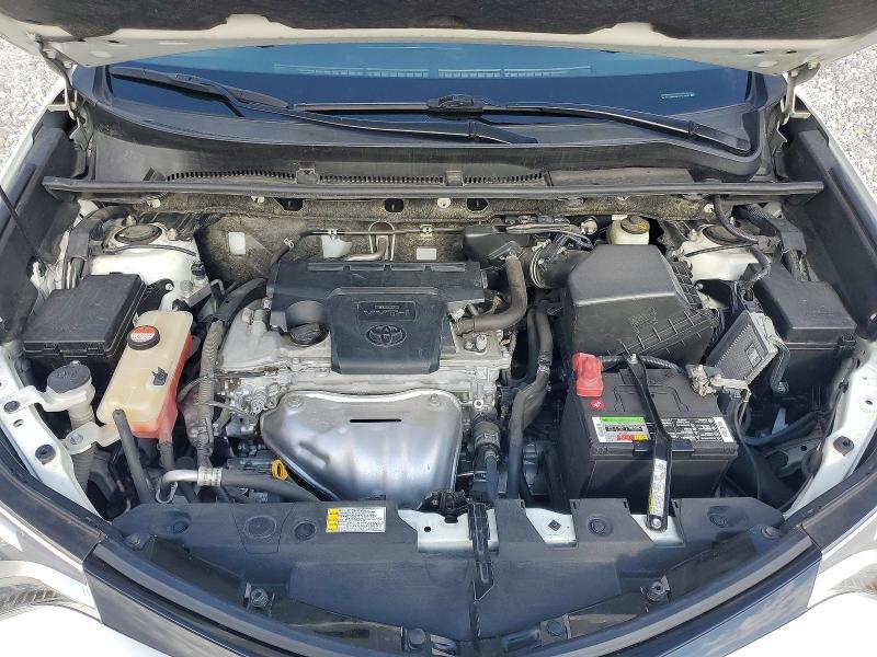 2016 TOYOTA RAV4 SE — Фото 12 из 13