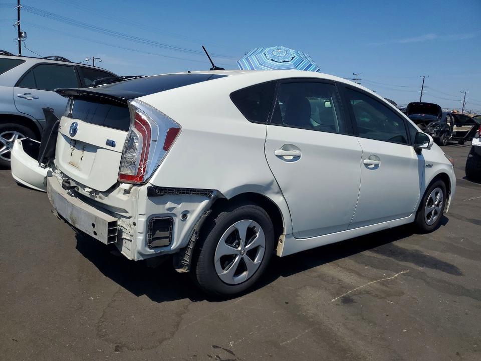 JTDKN3DU8E1778394 2014 TOYOTA PRIUS photo no. 3