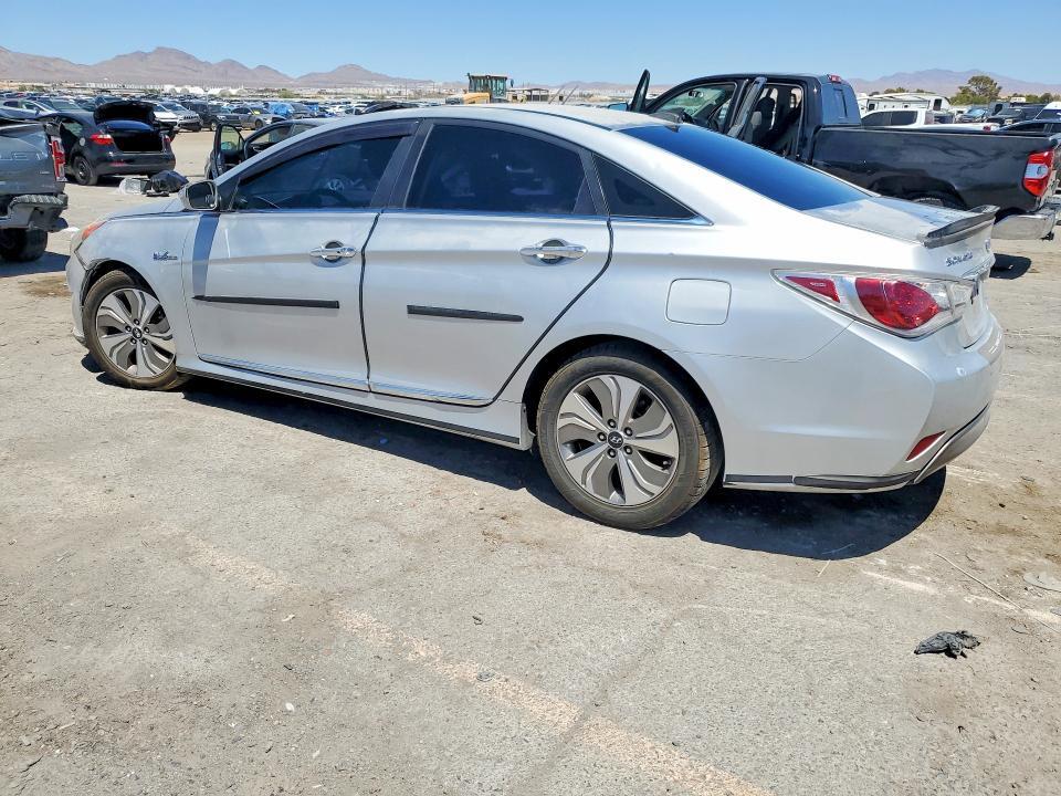 2013 HYUNDAI SONATA HYBRID — Фото 2 из 12