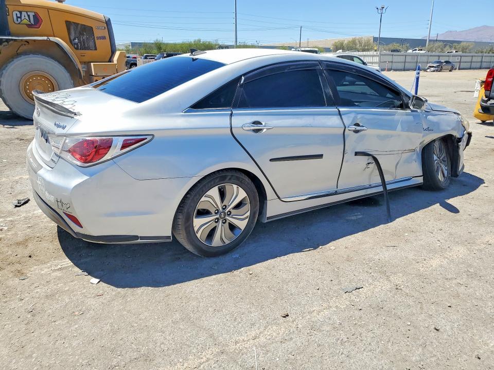2013 HYUNDAI SONATA HYBRID — Фото 3 из 12