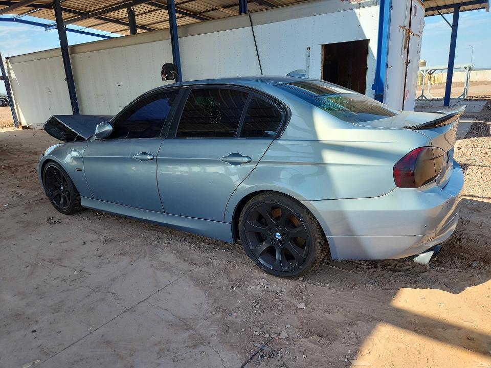 2006 BMW 330 I — Фото 2 из 12