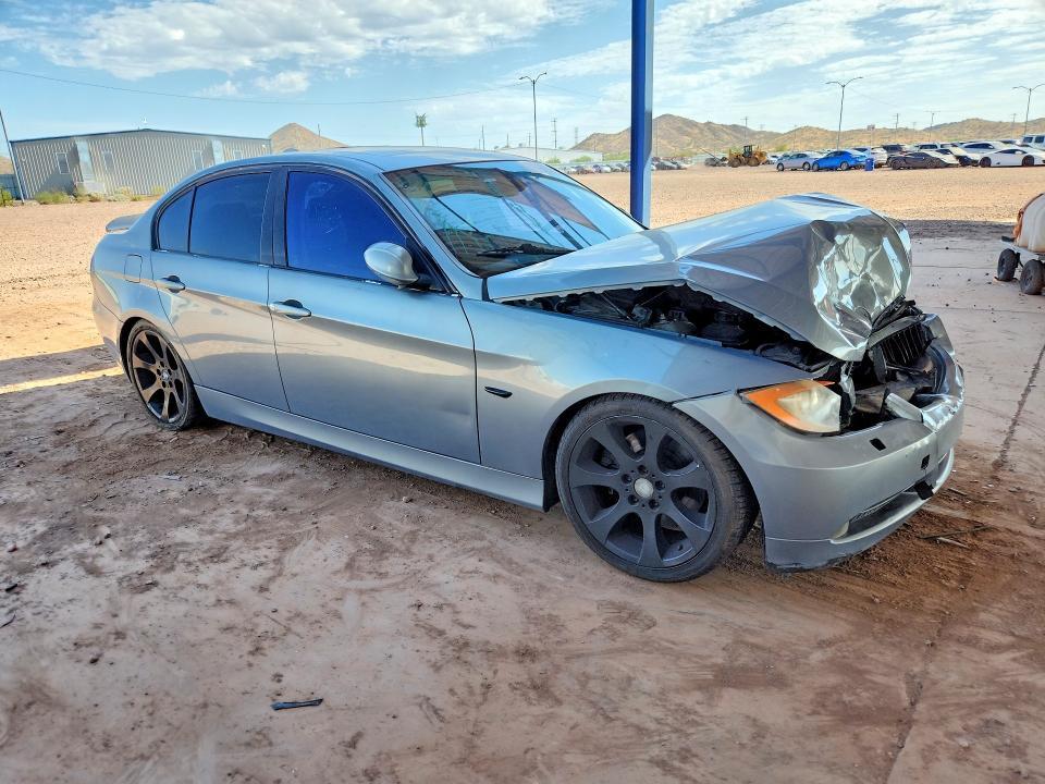 2006 BMW 330 I — Фото 4 из 12