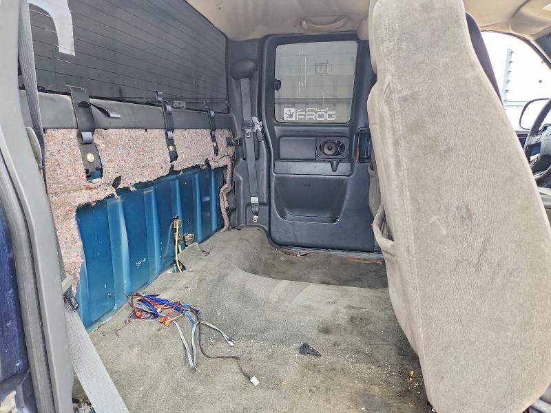 2005 CHEVROLET SILVERADO K1500 — Фото 10 из 13