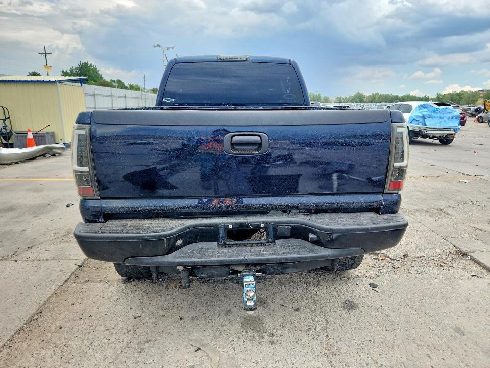 2005 CHEVROLET SILVERADO K1500 — Фото 6 из 13