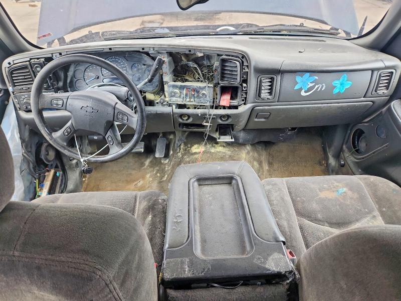 2005 CHEVROLET SILVERADO K1500 — Фото 8 из 13