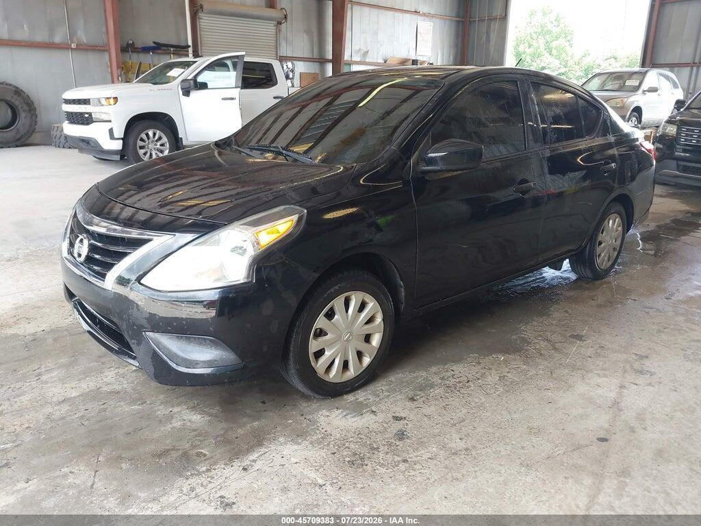 3N1CN7AP3HL883581 2017 NISSAN VERSA photo no. 2